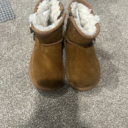 Koola Ugg 8c