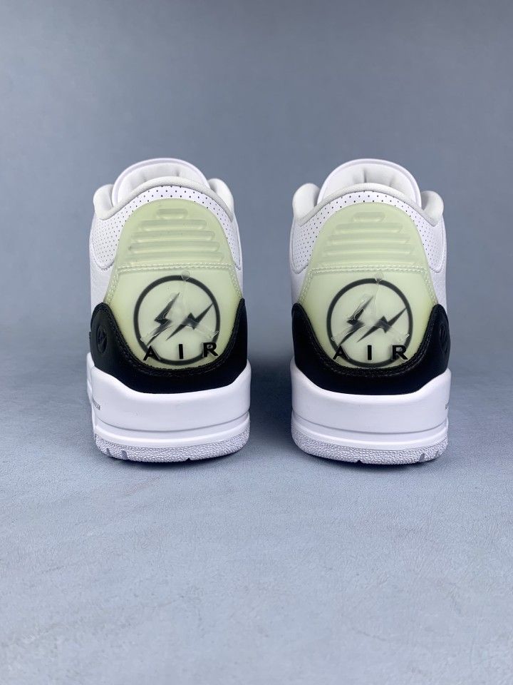 Air jordan 3s many more colors available