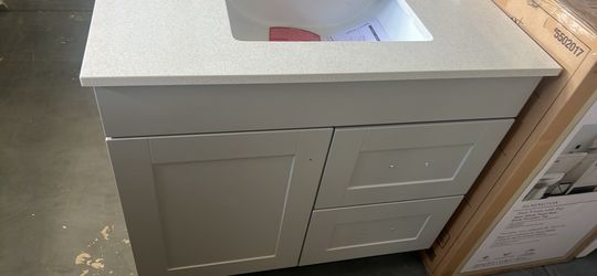 36 x 22 bathroom vanity