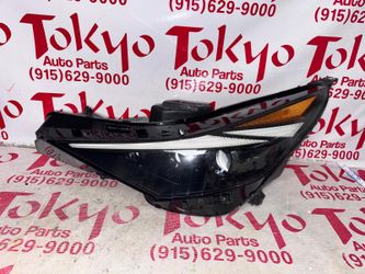 2021-2024 Hyundai Elantra  Left headlight  LED OEM  Triple Beam