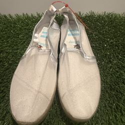 TOMS Cinderella Women 8