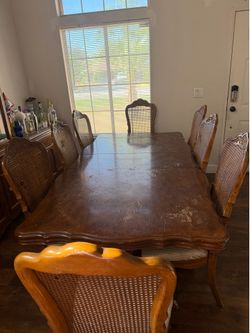 Moving sale