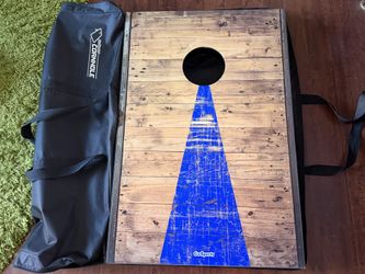 GoSports Cornhole Set (Barely Used)!