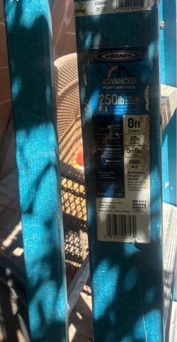 Werner 8ft Fiberglass Step Ladder 250lb