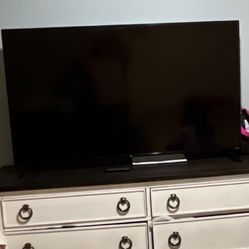 Roku 55’ Smart Tv 