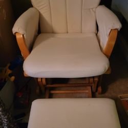 Rocking Chair 