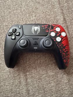 PlayStation 5 controller