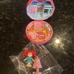 Polly pocket style Playset boutique