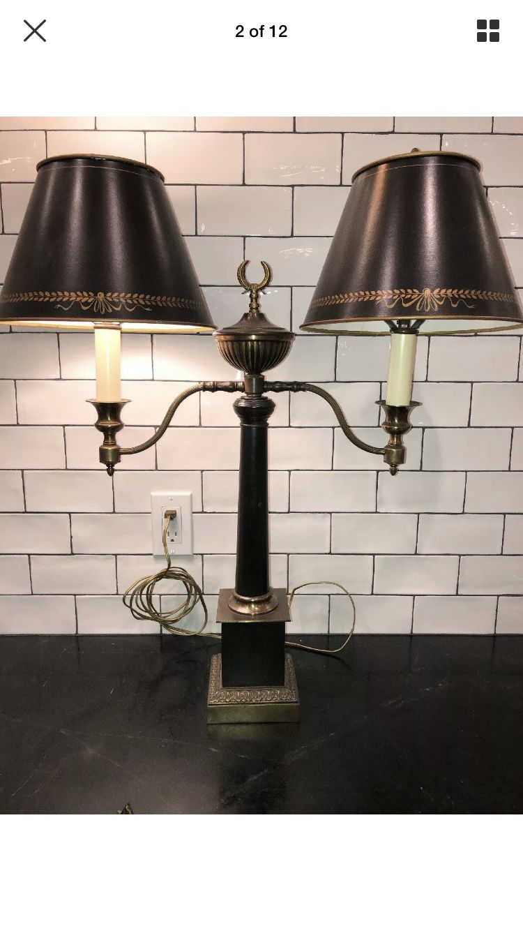 Vintage dual black and gold lamp