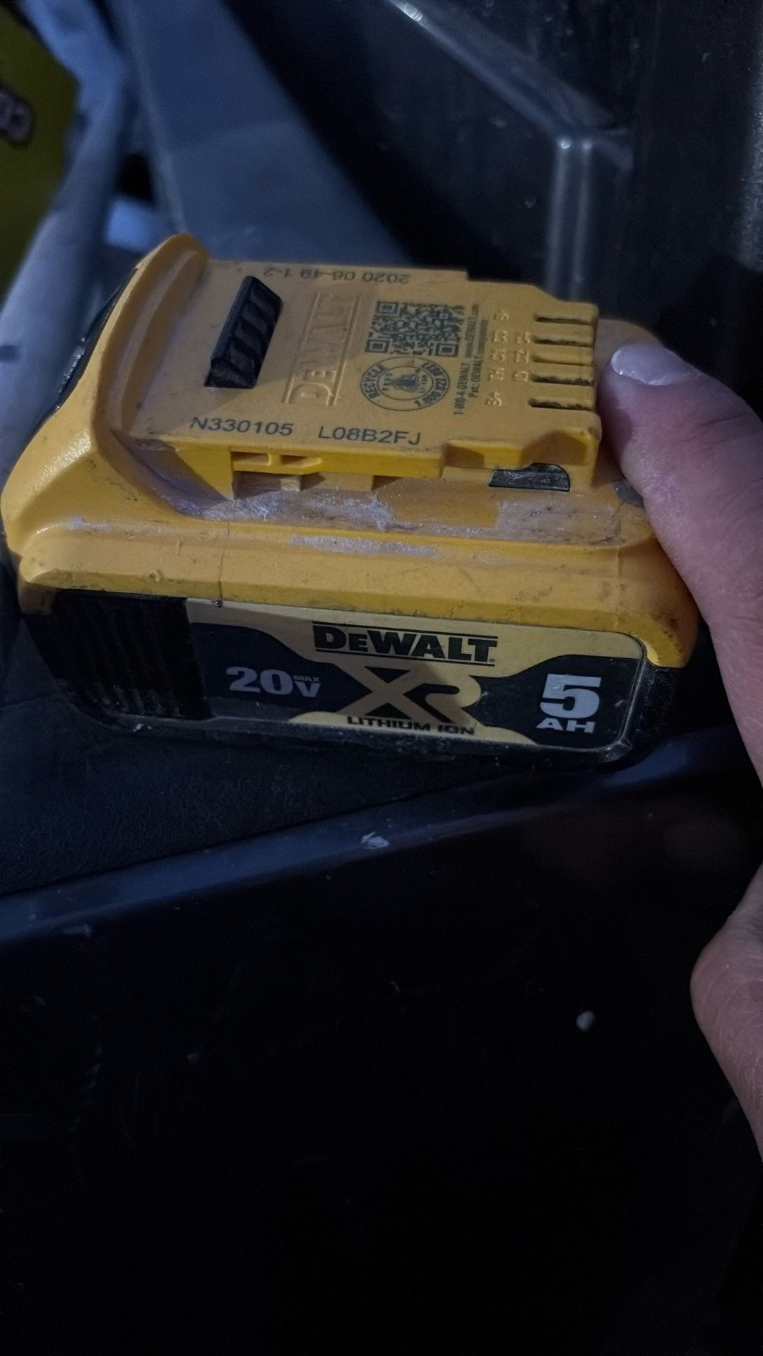Dewaltt
