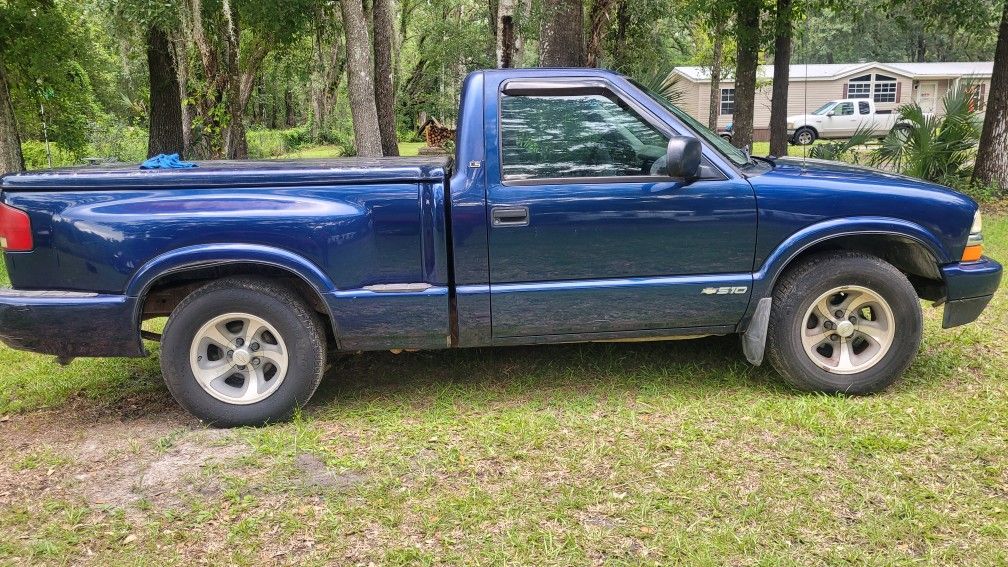 2000 Chevrolet S-10