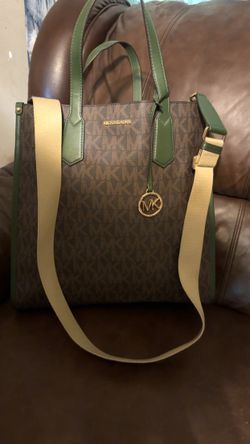 Michael Kors tote