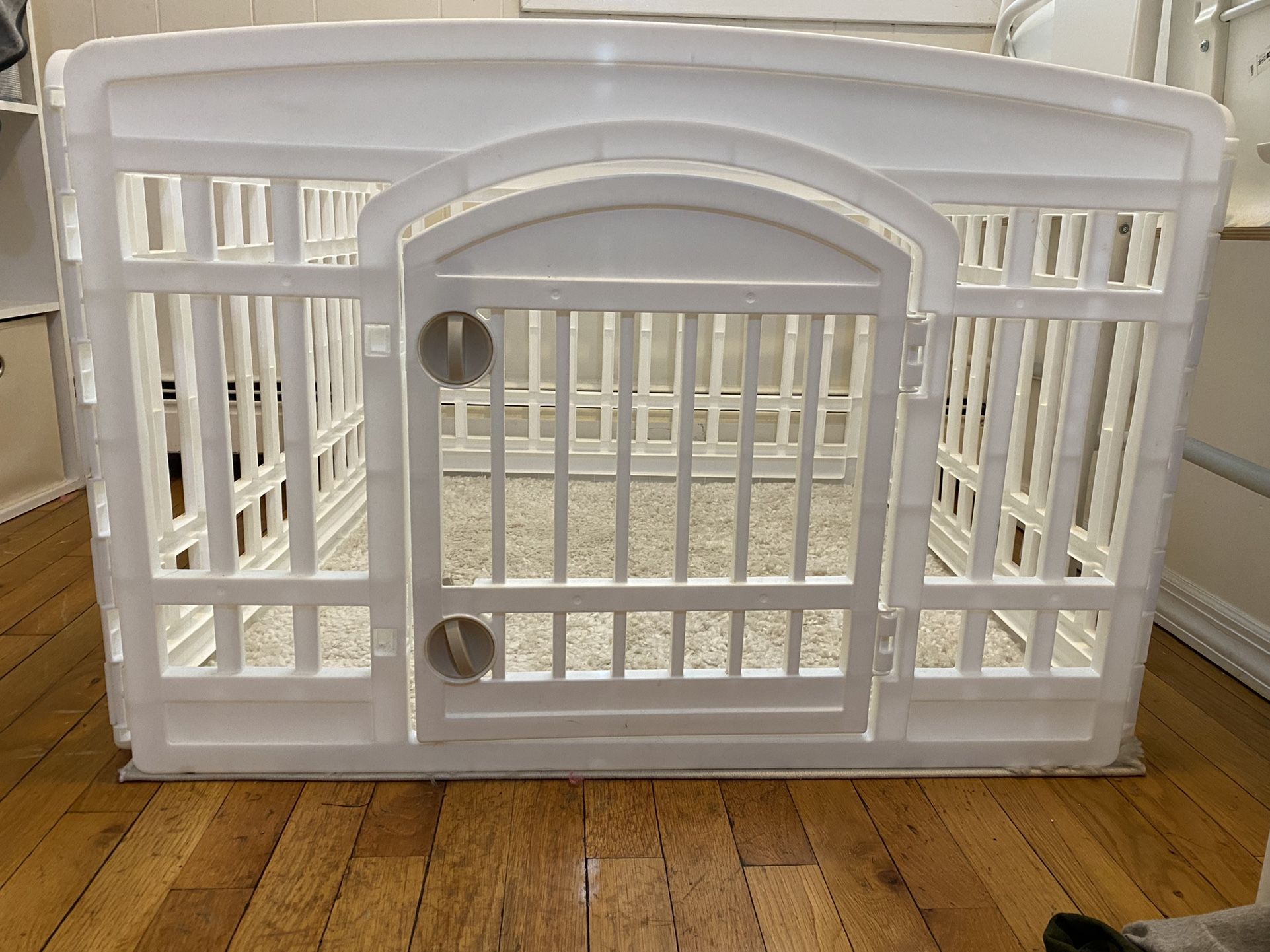 IRIS USA Dog Playpen - Pet Exercise Pen with Door - 4 Panel Size