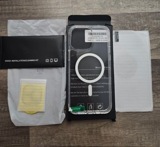 Iphone 15 pro max magnetic clear case