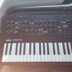 Korg Minilogue Synth Keyboard