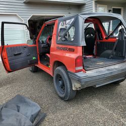 Geo Tracker Soft Top