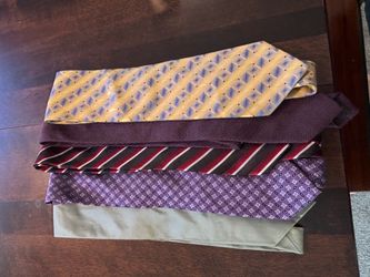 Set of ties