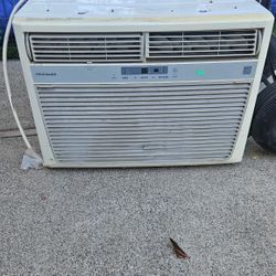 Window Air Conditioner ( W Remote)