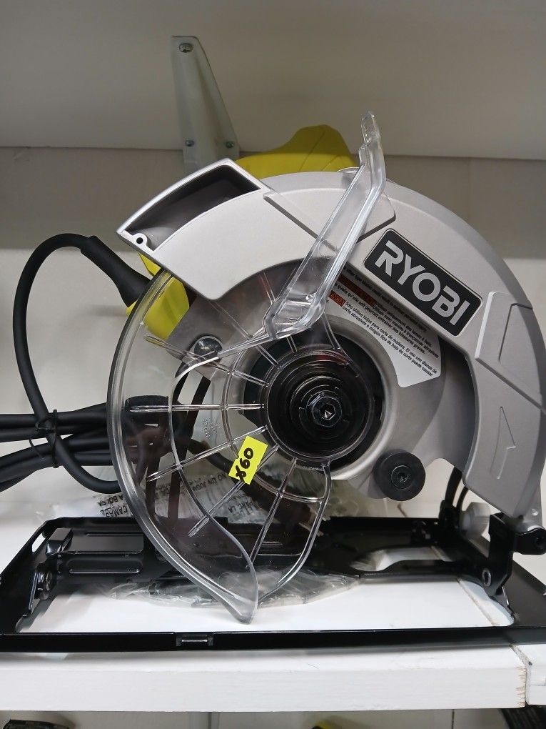 RYOBI New Sierra Circular Con Cable