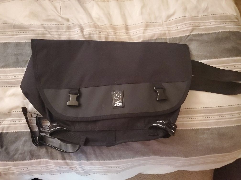 Chrome Industries Mini Messenger Bag