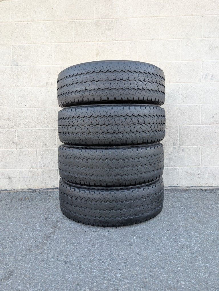 Set Of Tires Size 275/70/18 USED