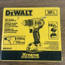 DEWALT 12V MAX Brushless Drill/Driver Kit – DCD701F2 (Brand New in Box)* 