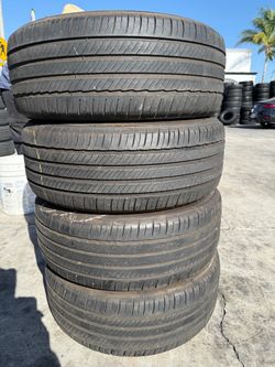 215/55/17 Michelines