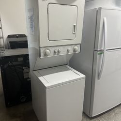 24” Stackable Whirlpool Gas
