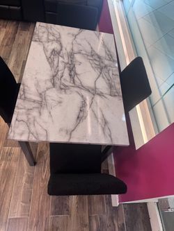 Tedd dining room $299