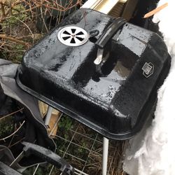 2 Small Grills, $20 For Both Or $10 Each 