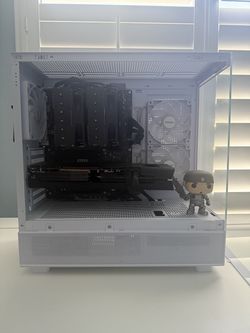 Custom Built Gaming PC (specs in desc)