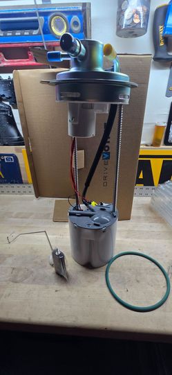 2010 gmc sierra fuel pump & control arms