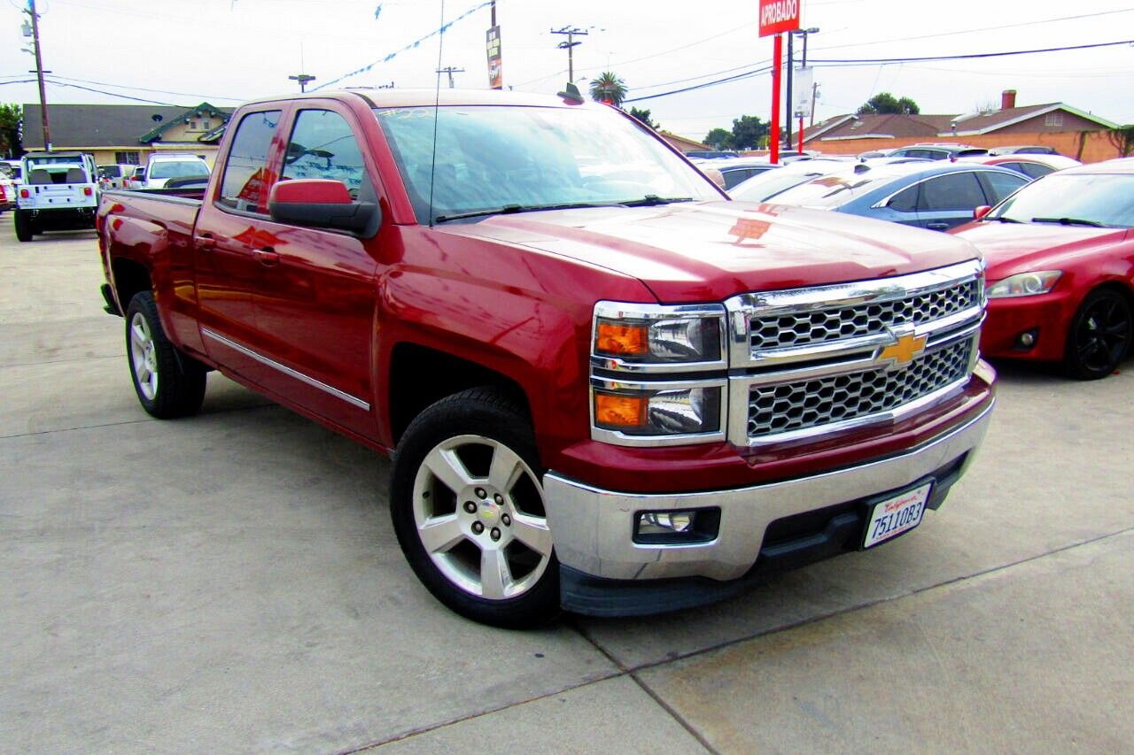 2015 ChevroleSilverado 1500 L Doub Cab 2W