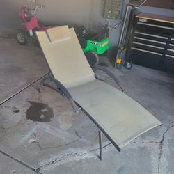 Tanning Chair