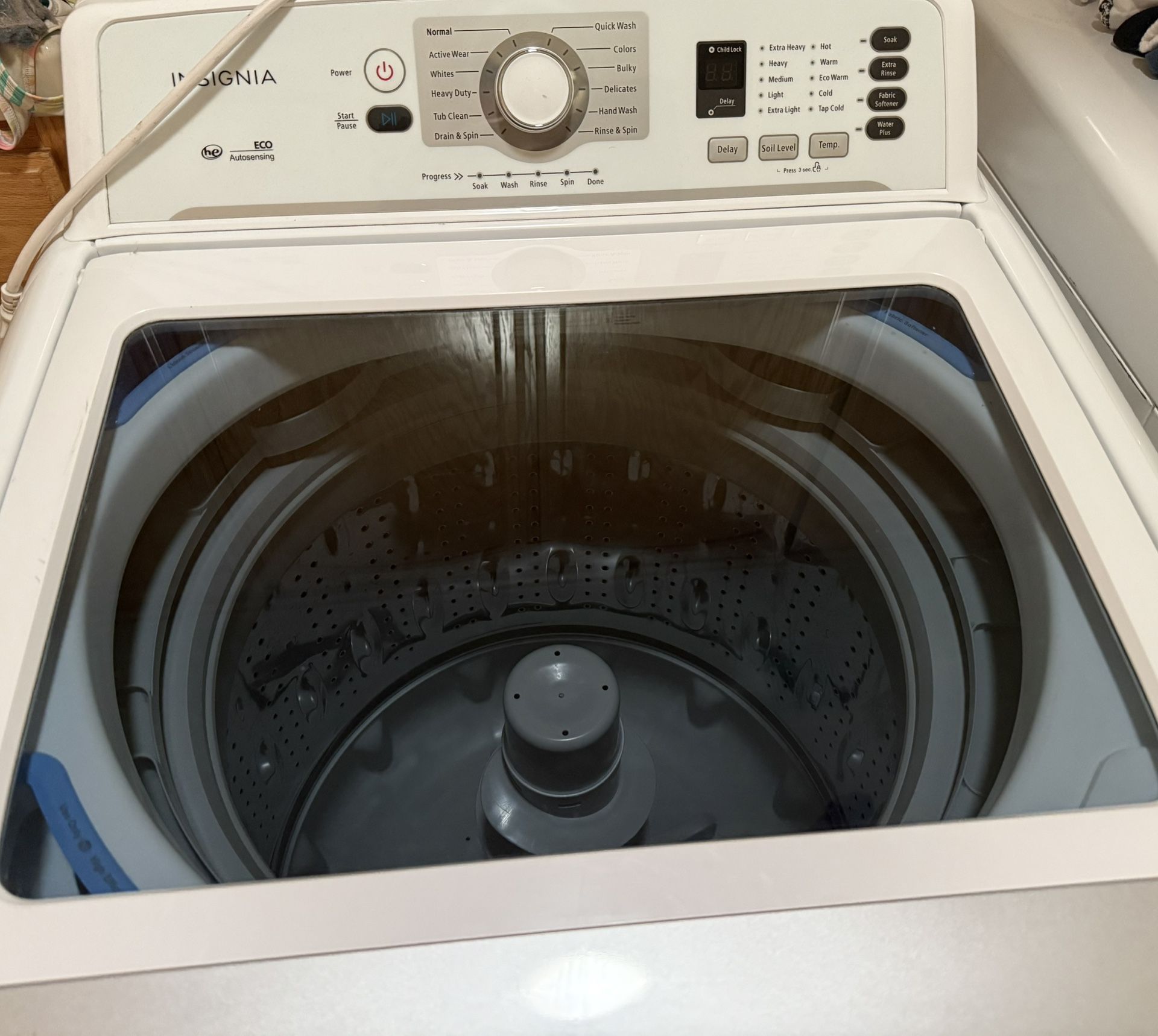 WASHER FOR SALE!!!! Almost NEW!
