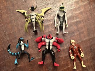 Ben 10 Bandai 2006 Action Figure Lot
