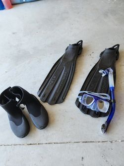 Diving Equipment, Mask Fins And Shoes