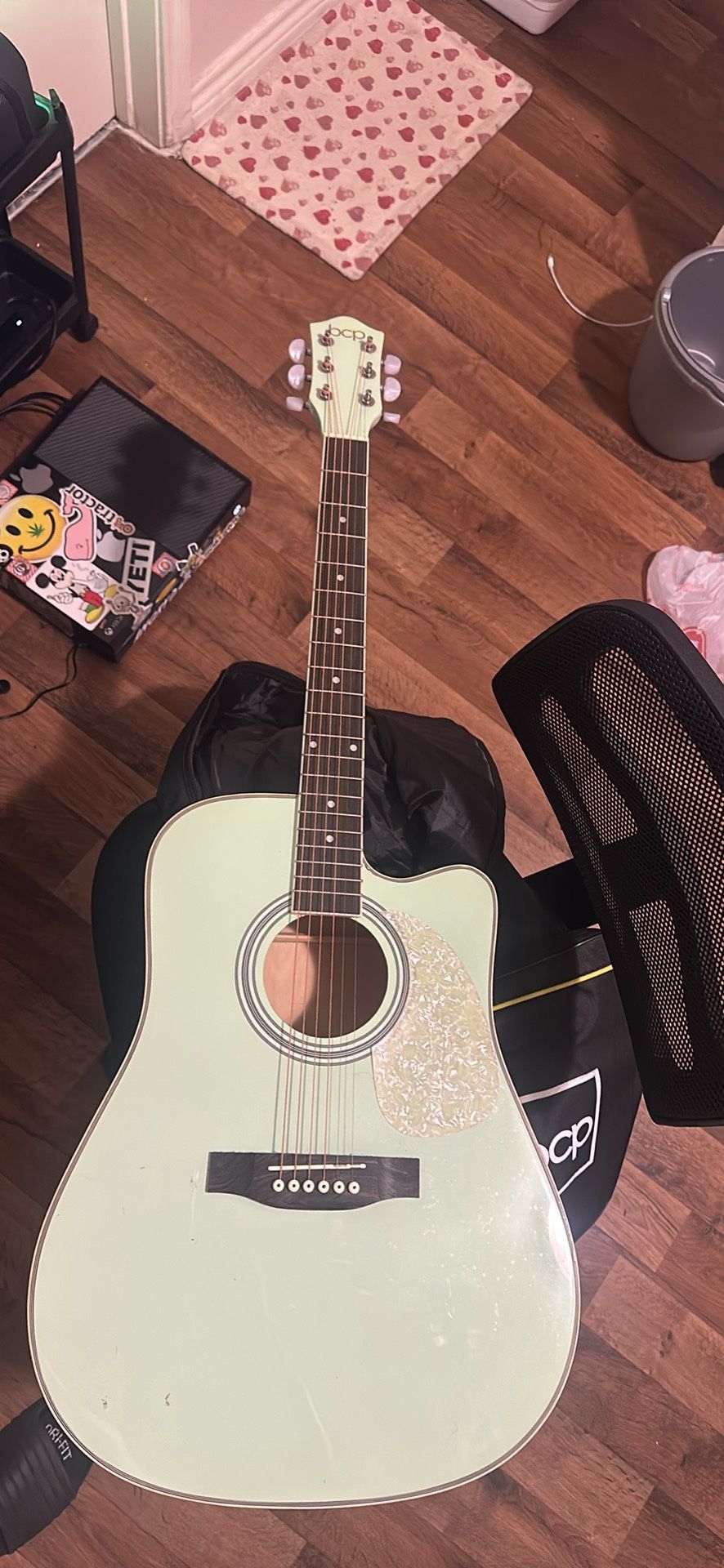 Acoustic Guitar