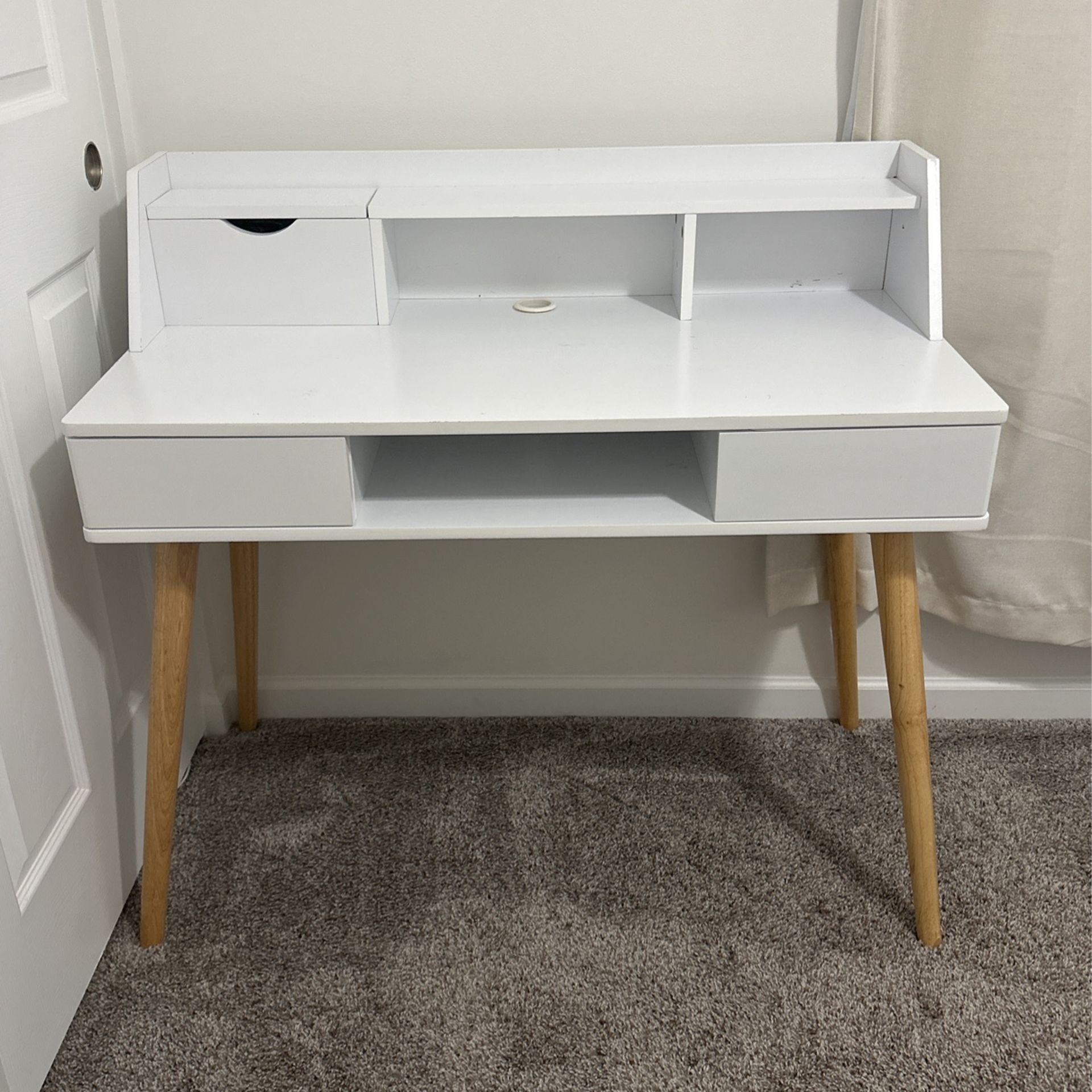 Stylish Desk with Solid Wood Leg White/Natural