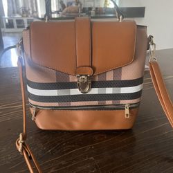 bag with matching wallet 