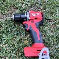 Milwaukee M18 Compact Drill Brushless 
