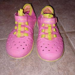 Stride Rite pink & yellow water shoes girls Size 9