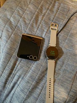 Samsung Galaxy Z Flip and Galaxy Watch Bundle