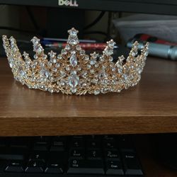 Tiara. Médium Size.  New