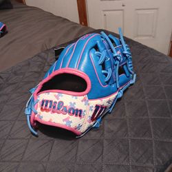 2024 Wilson Autism Speaks A2000 1786 11.5" Infield Baseball Glove

