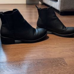 Black Booties 