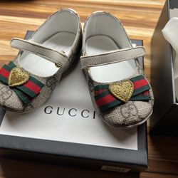 Gucci Baby Shoes 