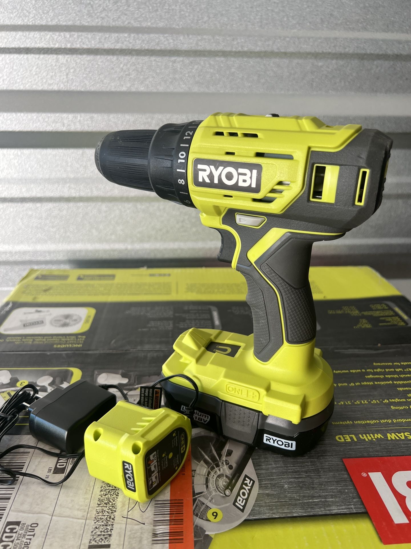 Ryobi 1/2” Drill/Driver Set