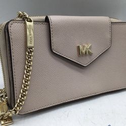 Michael Kors Ballet Pink Wallet Crossbody
