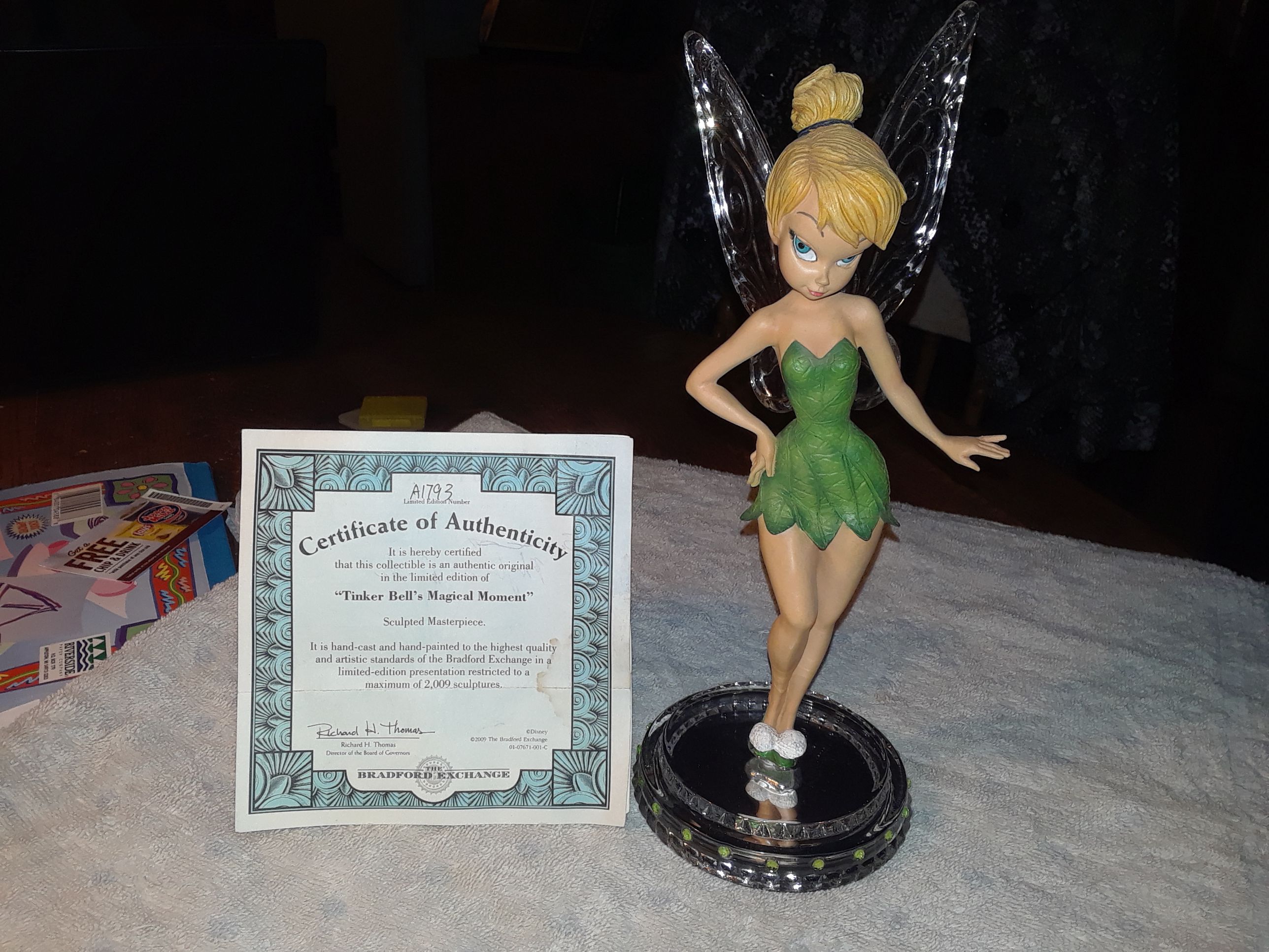 Walt Disney's Magical moments Tinkerbell from the Bradford Exchange certificate of authenticity Maiden 2008 number A1793 in the Box